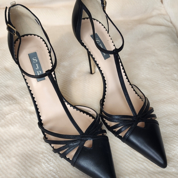 SJP by Sarah Jessica Parker Women's Carrie Dress Pump - Picture 2 of 7